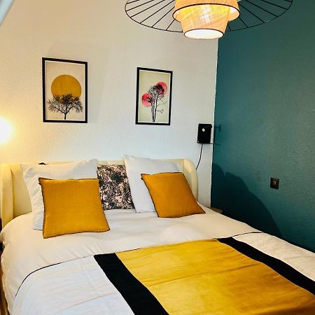 Le 104 Feuvrier Apartment Дол Екстериор снимка