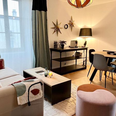 Le 104 Feuvrier Apartment Дол Екстериор снимка