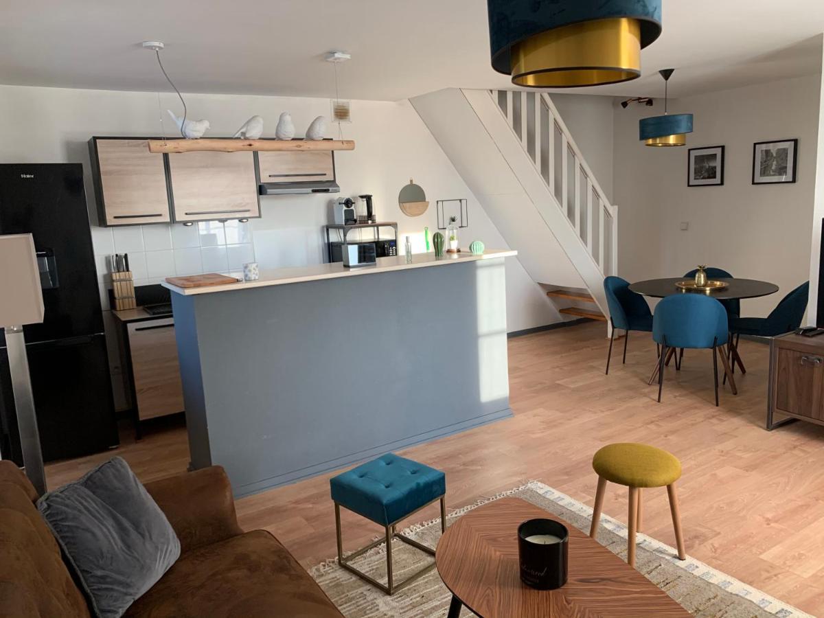 Le 104 Feuvrier Apartment Дол Екстериор снимка