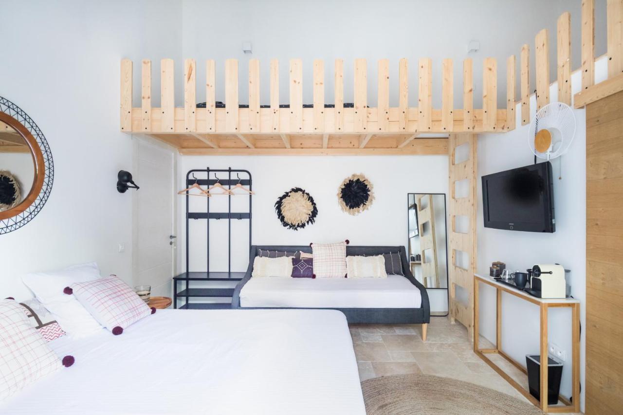 Le 104 Feuvrier Apartment Дол Екстериор снимка
