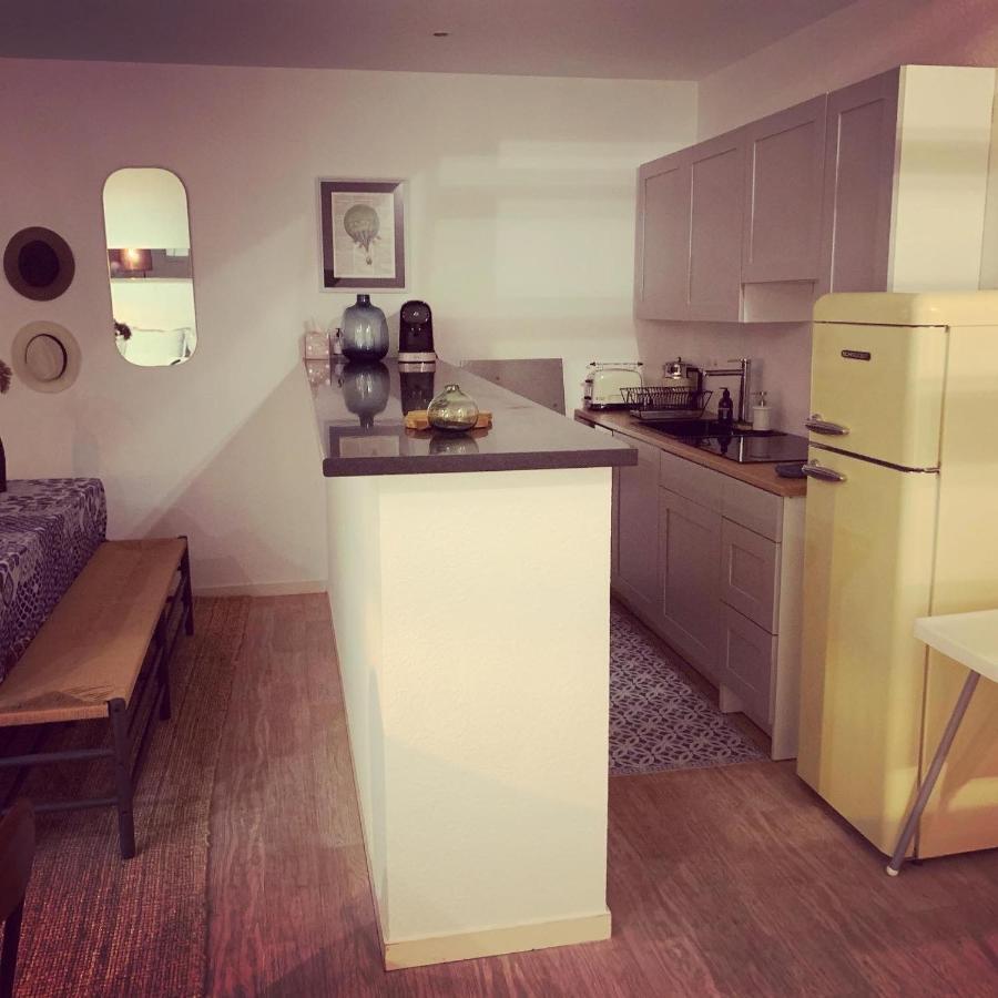 Le 104 Feuvrier Apartment Дол Екстериор снимка