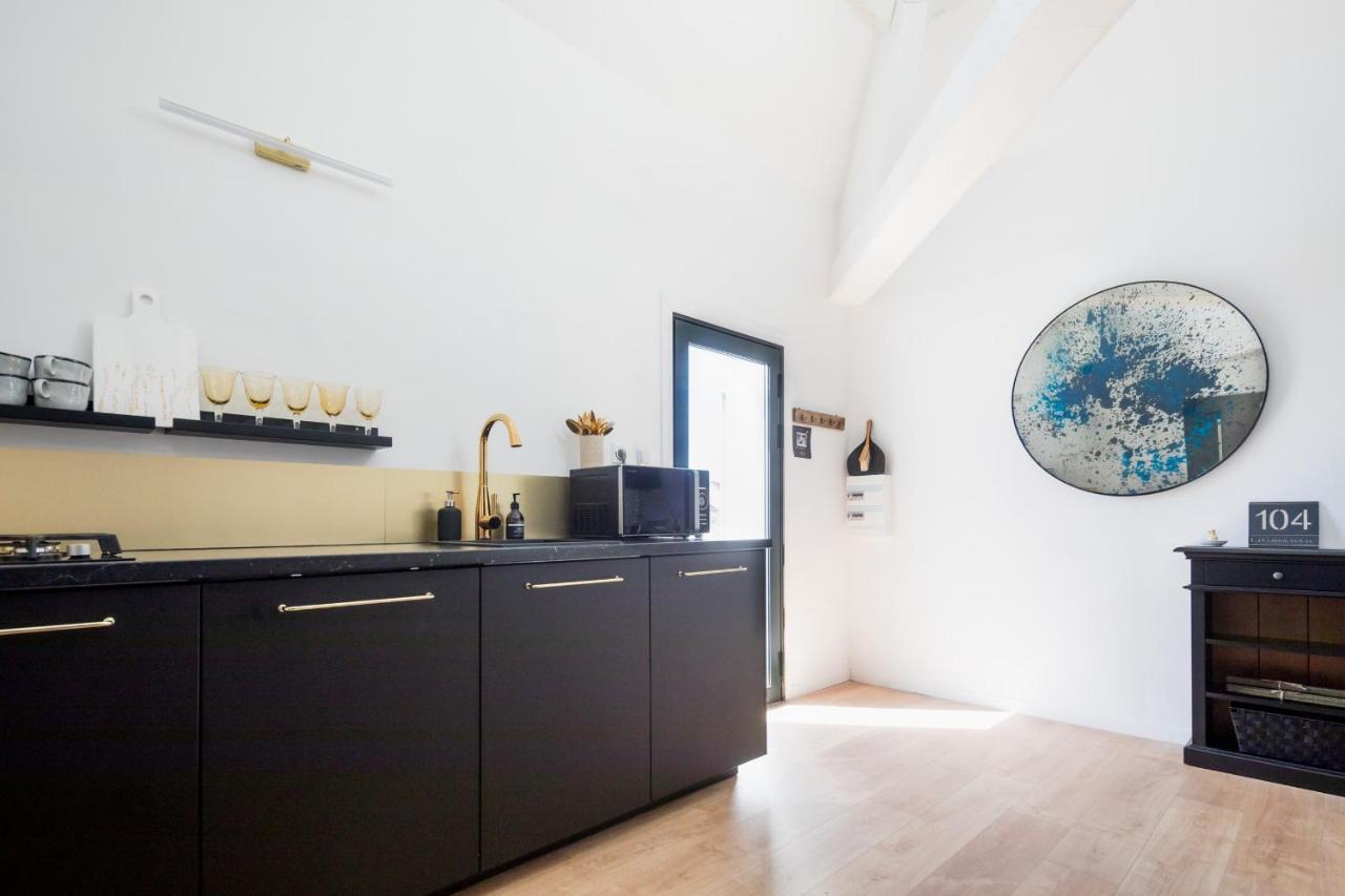 Le 104 Feuvrier Apartment Дол Екстериор снимка
