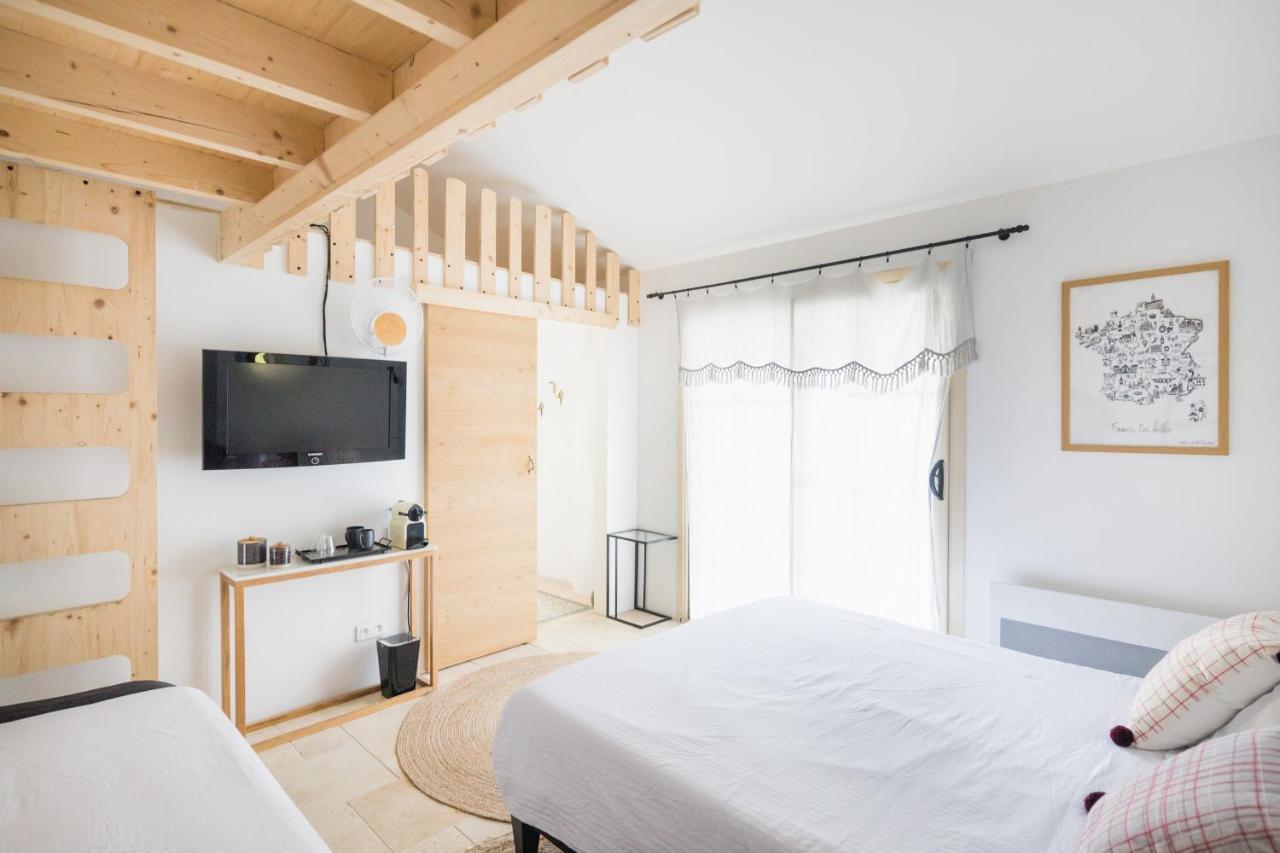 Le 104 Feuvrier Apartment Дол Екстериор снимка