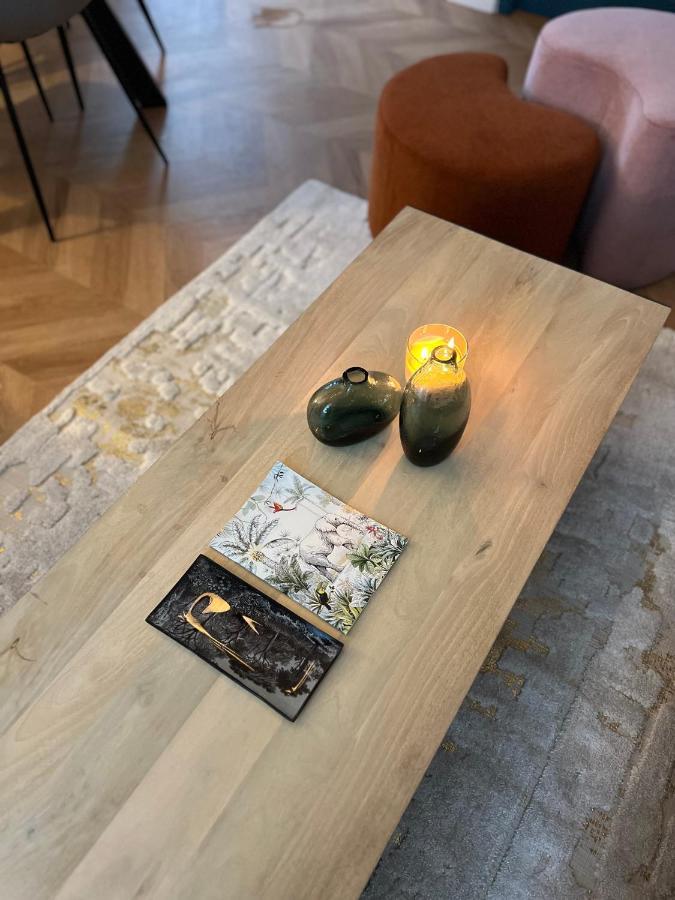 Le 104 Feuvrier Apartment Дол Екстериор снимка